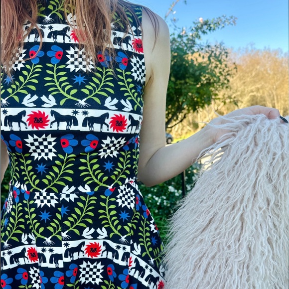 BNWT Nooworks Guardians Dahlia Dress - Picture 8 of 11